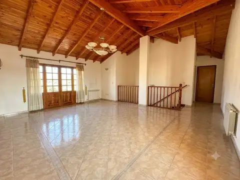 Departamento 4 ambientes con 2 baños