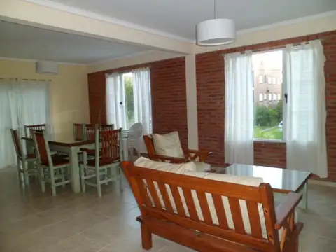 Departamento en Venta en Zona Duplex, USD 149.000