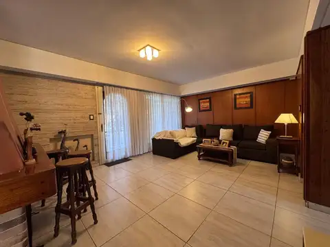 Casa en Venta en Liniers, USD 450.000