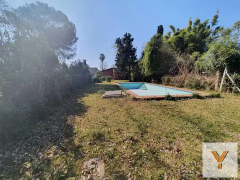 Casa en Venta con 1 cochera