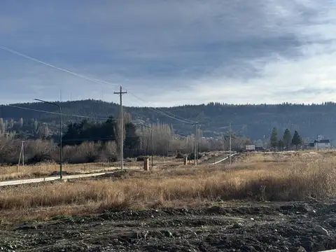 Terreno en Venta 25  mts Fondo