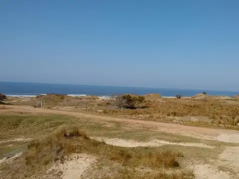 Terreno en Venta en La Coronilla, USD 35.000