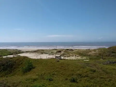 Terreno de 2500 metros cuadrados en venta Rocha Uruguay La Coronilla