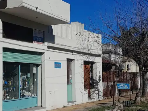 VENTA - CASA 3 AMB.+ LOCAL FERRETERIA + GALPON - PALOMAR