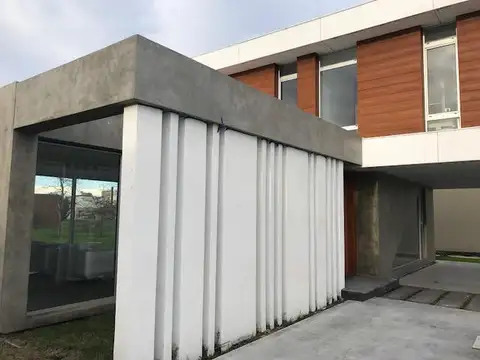 LOS TILOS