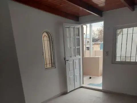 Departamento en Alquiler en Lomas de Zamora, $ 550.000