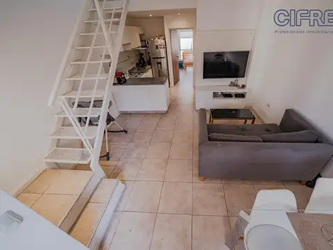 Depto Tipo Casa en Venta al Este