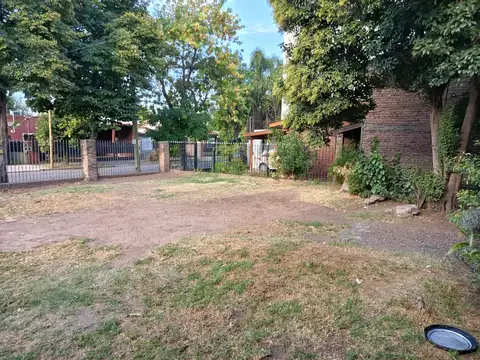 Casa en Venta en Castelar Sur, USD 270.000