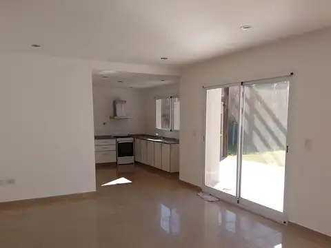 Casa en Alquiler en San Matias, USD 1.200