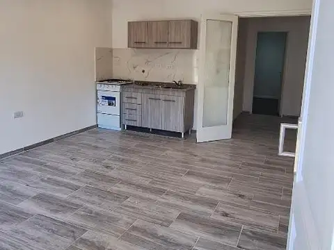Depto Tipo Casa 3 ambientes con 1 baño