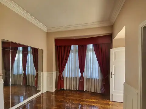 CHALET 7 AMBIENTES EN VENTA EN TEMPERLEY