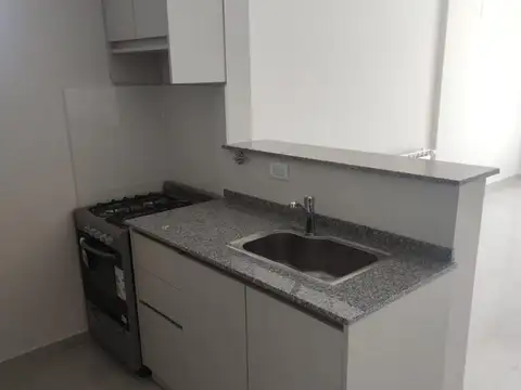 Departamento en Alquiler con 1 cocheras