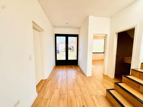 Casa en Venta en El Cantón - Norte, USD 350.000
