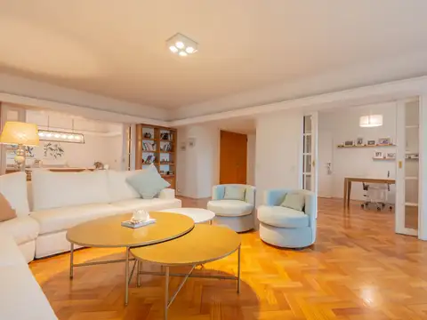 Departamento en Venta de 4 dormitorios