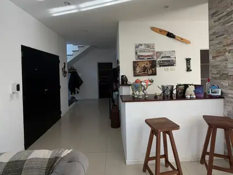 Hermosa casa en Haras Santa Maria