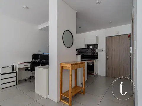 Departamento en Venta en Chacarita, USD 249.000