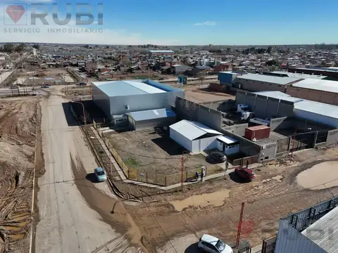 Galpón en alquiler - Parque industrial de Cipolletti