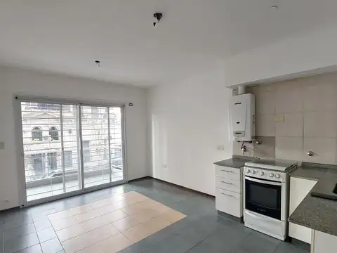 Departamento en Alquiler en Parque, $ 460.000