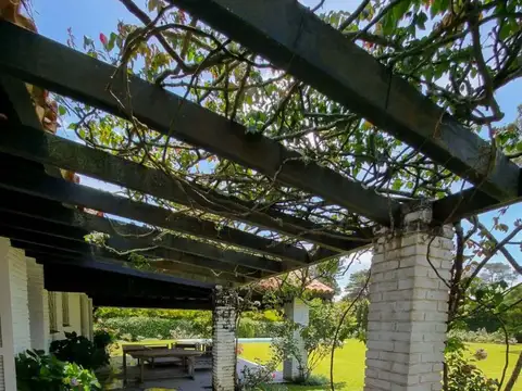 Casa - Venta - Uruguay, PLAYA BRAVA PUNTA DEL ESTE