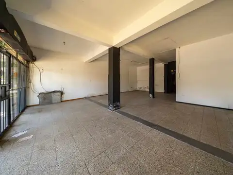 J. M. Ibarlucea 100