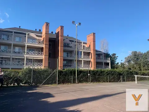 Av. Patricias Argentinas y Carlos Pellegrini