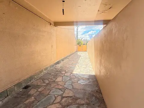 Casa en Alquiler de 3 dormitorios