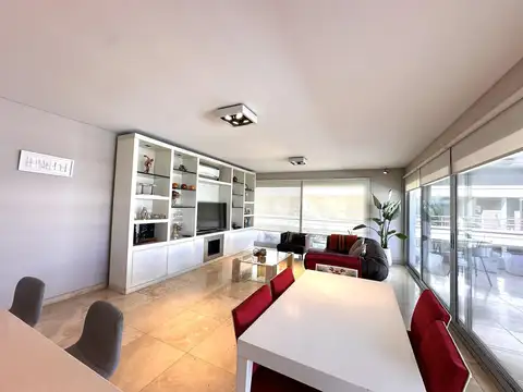 Departamento en Venta con 2 cocheras