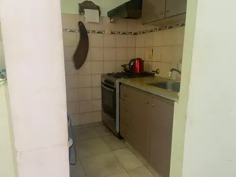 Departamento en Alquiler en Policlinico, $ 590.000