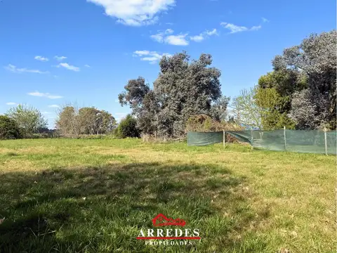 Venta · Lote 1061 m2 · Parque Exaltación · Exaltación de la Cruz