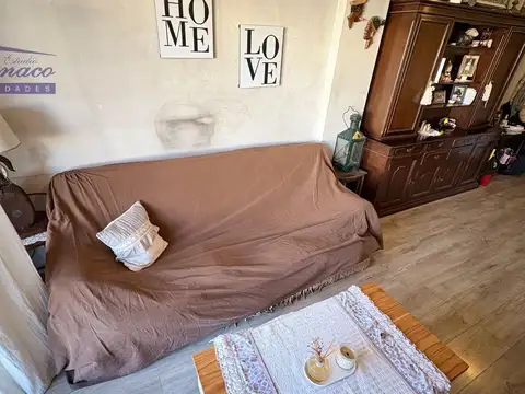 Departamento 4 ambientes con 2 baños