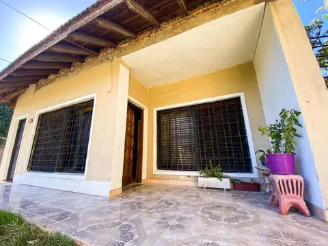 ALQUILER CASA 3 AMBIENTES TIPO DEPTO. EN LOMAS