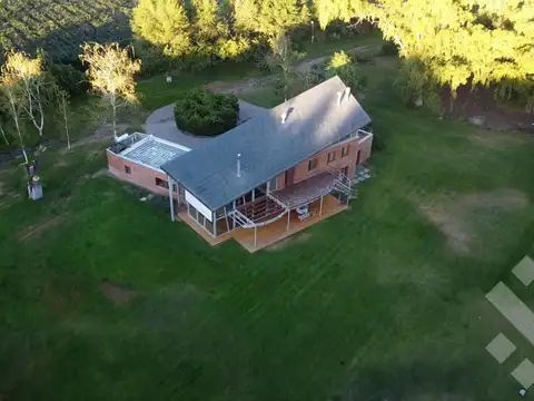 VENTA CASA PREMIUM EN CHACRA - CONTRALMIRANTE GUERRICO