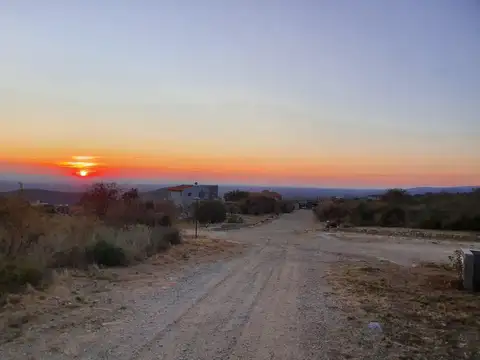 Casa 6 ambientes con 3 baños