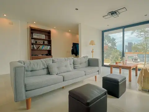ALQUILER CASA 4 Ambientes Barrancas de San Benito