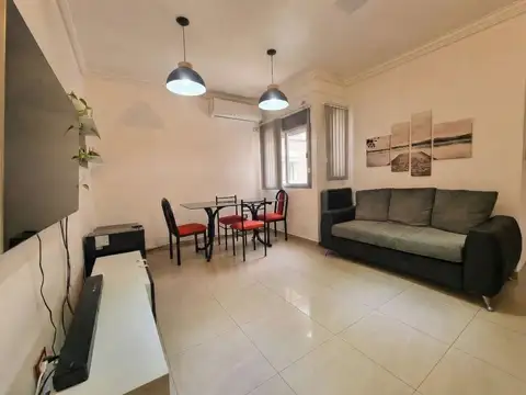 Departamento en Venta en Versalles, USD 125.000