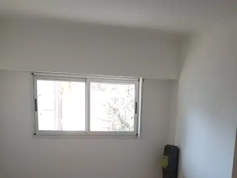 2 ambientes a estrenar – edificio con SUM. Balcón, cochera fija