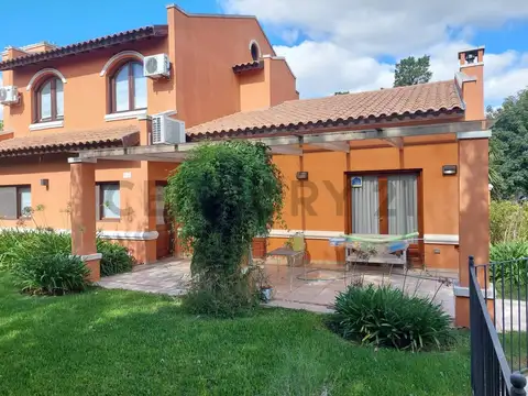 Casa en venta Paraíso Country Club Guernica 4 dormitorios apto banco de categoria