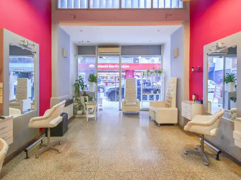 Venta Local comercial en Recoleta