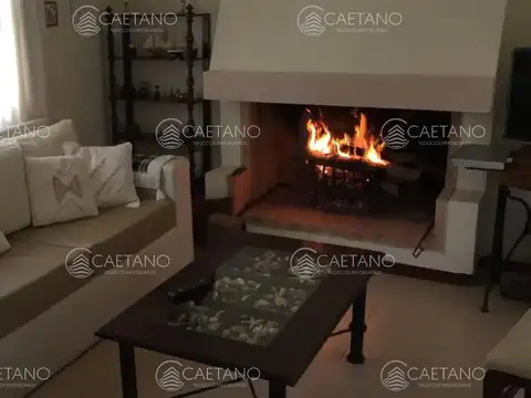 Casa en Alquiler Temporal de 4 dormitorios