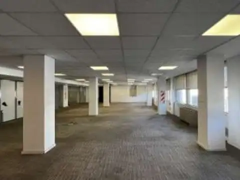 Local en Venta en San Nicolás, USD 1.400.000