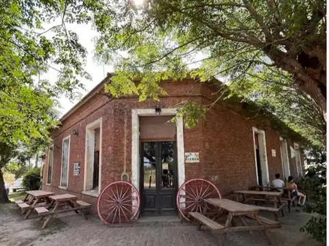 VENTA BODEGON DE CAMPO LAS MARIANAS NAVARRO