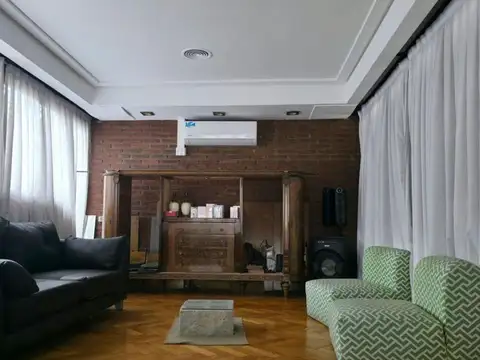 Casa en Venta en Versalles, USD 310.000