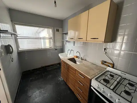 Departamento en Alquiler en Plaza San Martín, $ 550.000