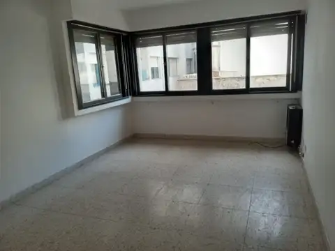 Calle 49 entre 9 y 10