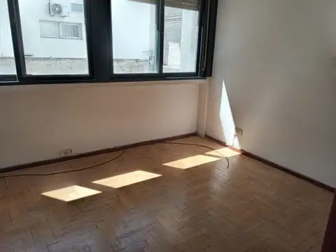Departamento en Alquiler en Microcentro, $ 600.000