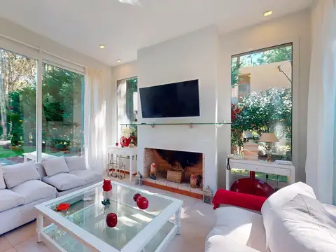 Casa en Venta en Pinamar, USD 800.000