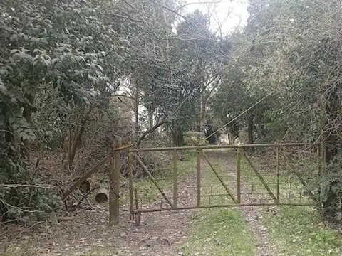 Campo en Venta con Alambrado