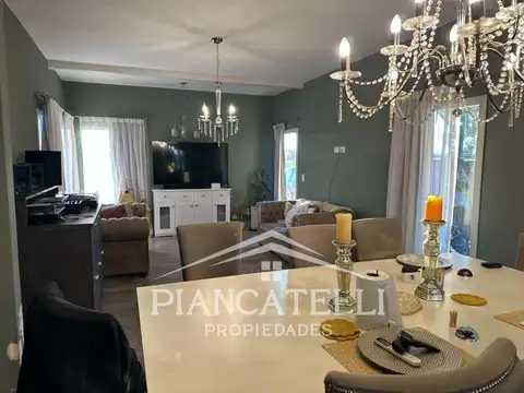 Casa en Venta de 3 dormitorios