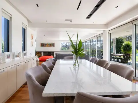 CASA EN VENTA EN ABRIL