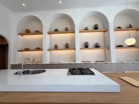 Casa 6 ambientes con 3 baños